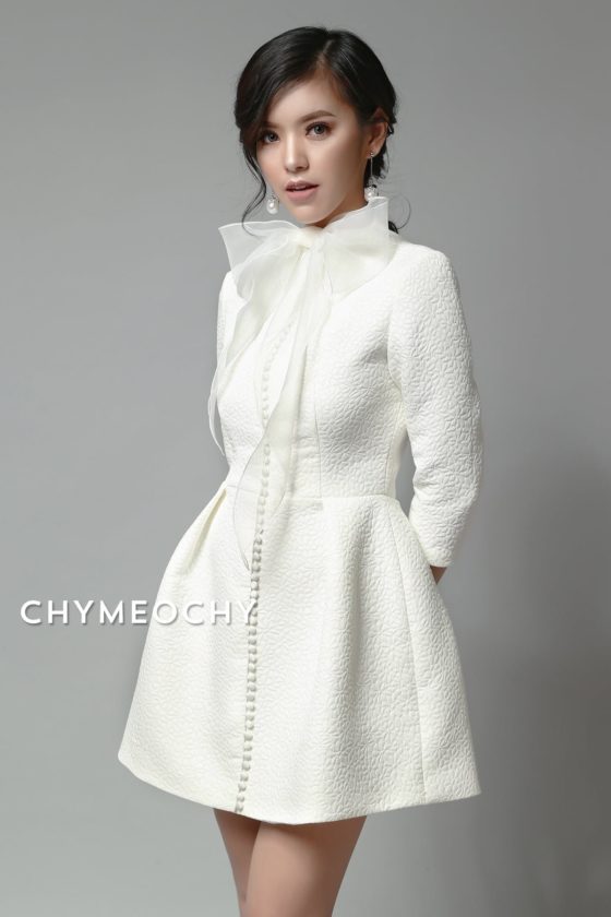 Váy mini màu trắng Rosse-Lyn 1