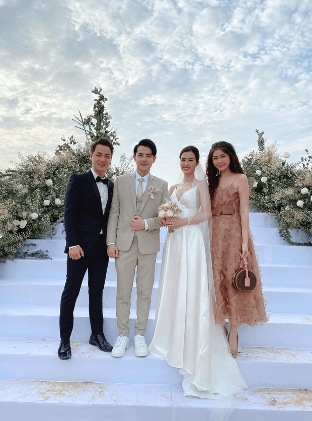 Ellise Dress X Thuy Anh 3 CHYMEOCHY Ellise Dress X Thuy Anh 3