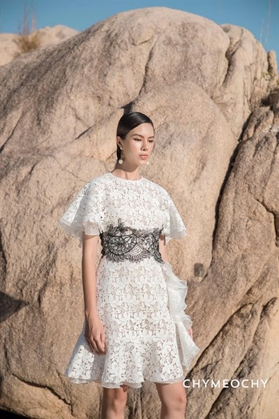 HA KINO x CHYMEOCHY SPRING ‘20 COLLECTION: Glamorous Vibe with Top Model 9 CHYMEOCHY HA KINO x CHYMEOCHY SPRING ‘20 COLLECTION: Glamorous Vibe with Top Model 7