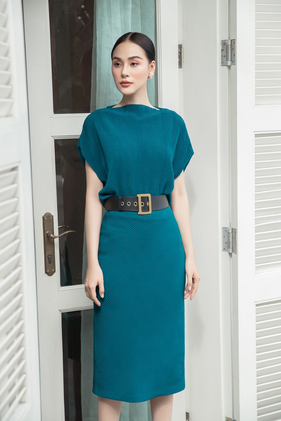 Peacock Blue Tulle Top And Pleated Skirt 3 900 