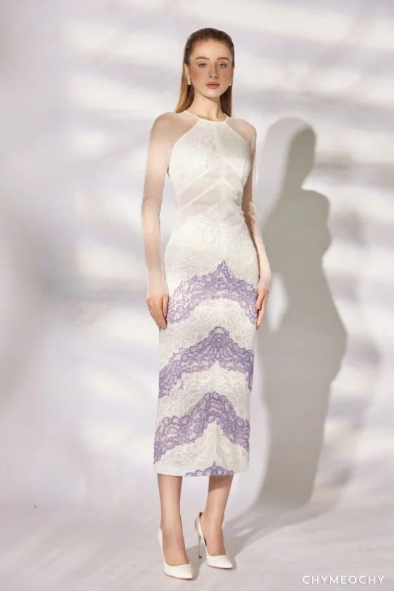 Laminated Lace Calf-Lenght Dress 2