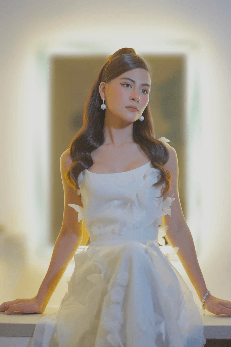 Hà Nhi X Đầm Bướm 2 CHYMEOCHY Hà Nhi X Đầm Bướm 2