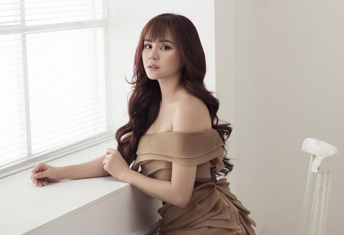 The One-Shoulder Organza Dress: Elevate Your Elegance with CHYMEOCHY's Iconic Bestseller 6