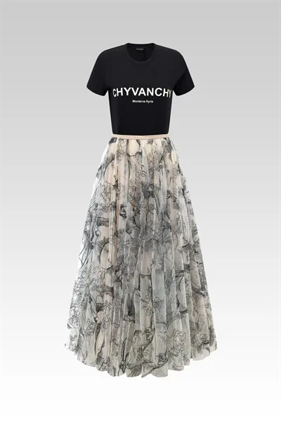 W - Crane Elegance Midi Skirt & Basic Black T-Shirt