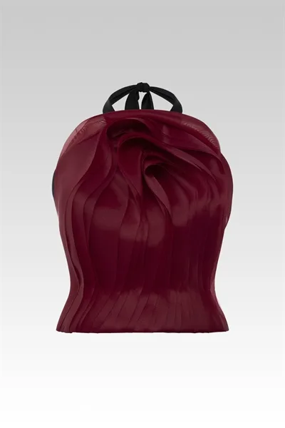 W - Wisteria Falling Top