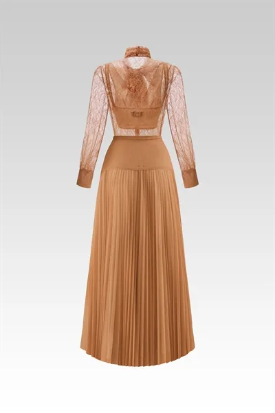 W - Terra Bloom Lace Blouse - Image 2