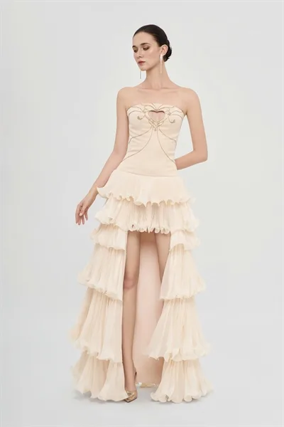 W - Eternal Bloom Gown - Image 3