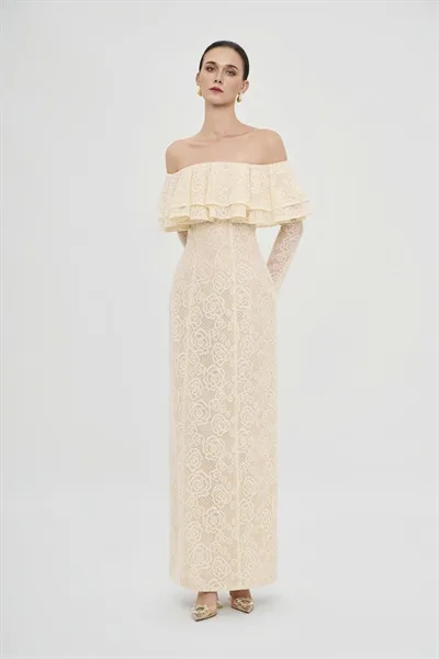 W - Roselle Lace Dress - Image 5