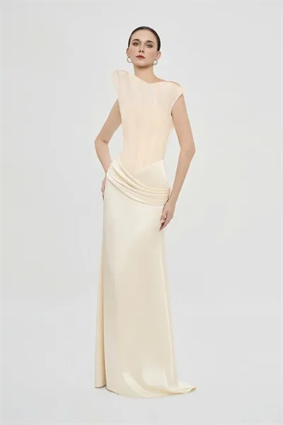 W - Lily Dawn Gown - Image 4